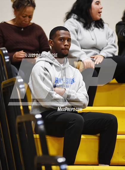 Thumbnail 2 in Palmdale @ Knight photogallery.