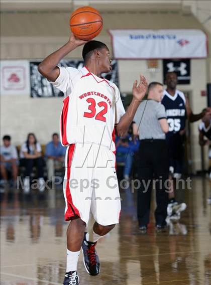 Thumbnail 2 in Lincoln vs. Westchester (City of the Palms Classic) photogallery.