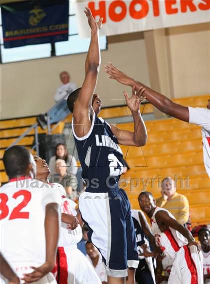 Thumbnail 1 in Lincoln vs. Westchester (City of the Palms Classic) photogallery.