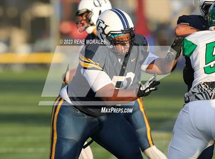 Thumbnail 3 in Victor Valley vs Campbell Hall photogallery.