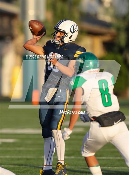 Thumbnail 2 in Victor Valley vs Campbell Hall photogallery.