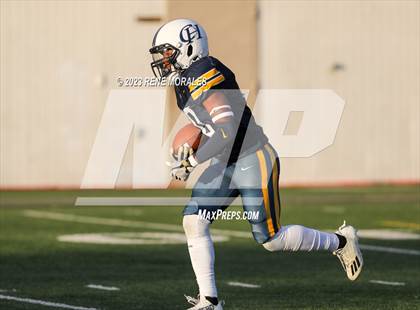 Thumbnail 2 in Victor Valley vs Campbell Hall photogallery.