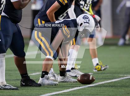 Thumbnail 3 in Victor Valley vs Campbell Hall photogallery.