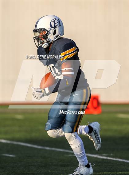 Thumbnail 3 in Victor Valley vs Campbell Hall photogallery.