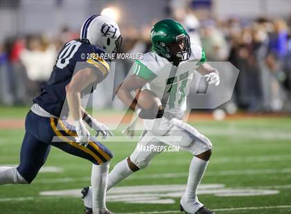Thumbnail 1 in Victor Valley vs Campbell Hall photogallery.