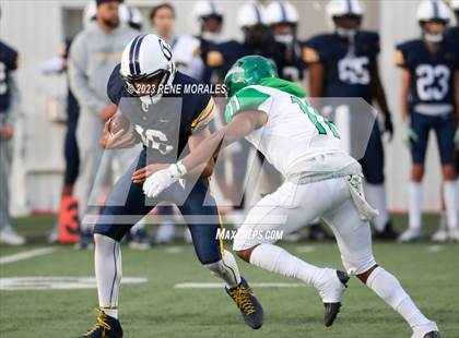 Thumbnail 3 in Victor Valley vs Campbell Hall photogallery.