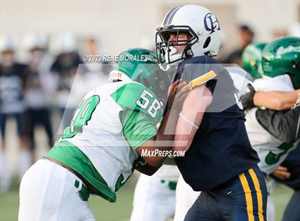 Thumbnail 2 in Victor Valley vs Campbell Hall photogallery.