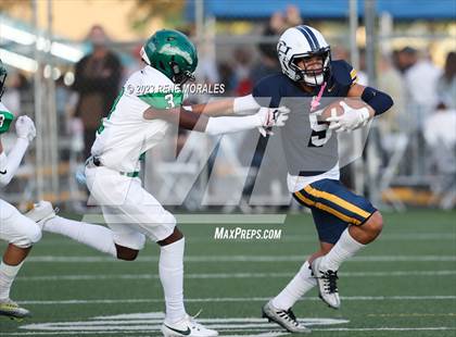 Thumbnail 1 in Victor Valley vs Campbell Hall photogallery.