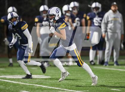 Thumbnail 3 in Victor Valley vs Campbell Hall photogallery.