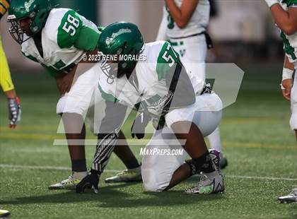 Thumbnail 3 in Victor Valley vs Campbell Hall photogallery.