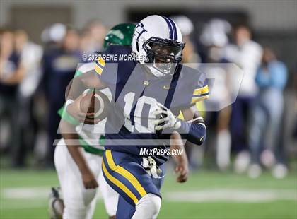 Thumbnail 1 in Victor Valley vs Campbell Hall photogallery.