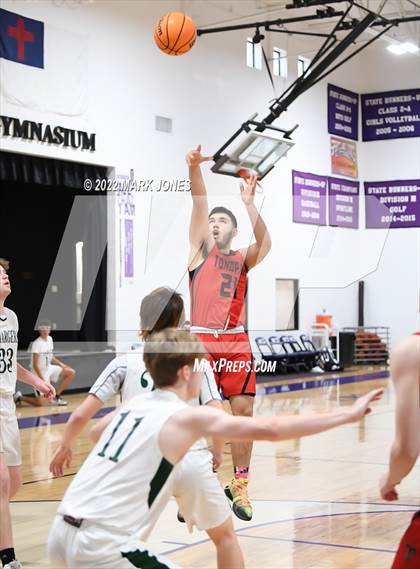 Thumbnail 2 in Arete Prep vs. Tonopah Valley (Coyotes Basketball Invitational) photogallery.