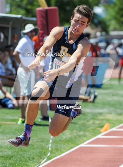 Thumbnail 3 in AIA Track & Field Championships (Boys Triple Jump) photogallery.