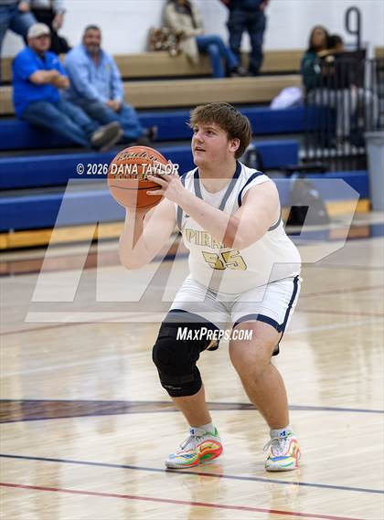 Thumbnail 1 in Garner @ Perrin-Whitt photogallery.