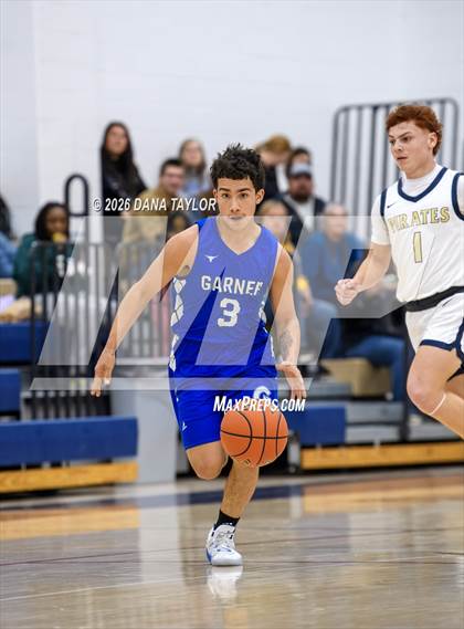 Thumbnail 1 in Garner @ Perrin-Whitt photogallery.