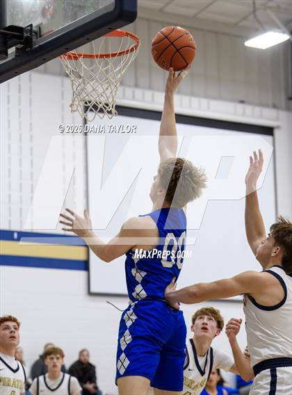 Thumbnail 2 in Garner @ Perrin-Whitt photogallery.