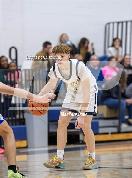 Thumbnail 1 in Garner @ Perrin-Whitt photogallery.