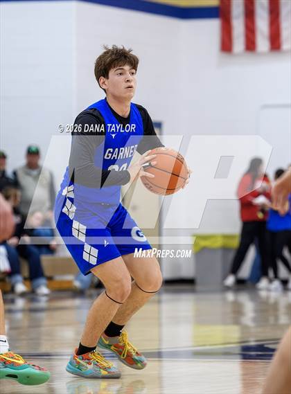 Thumbnail 1 in Garner @ Perrin-Whitt photogallery.