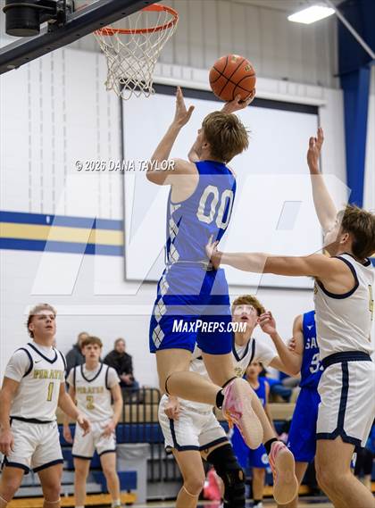 Thumbnail 1 in Garner @ Perrin-Whitt photogallery.