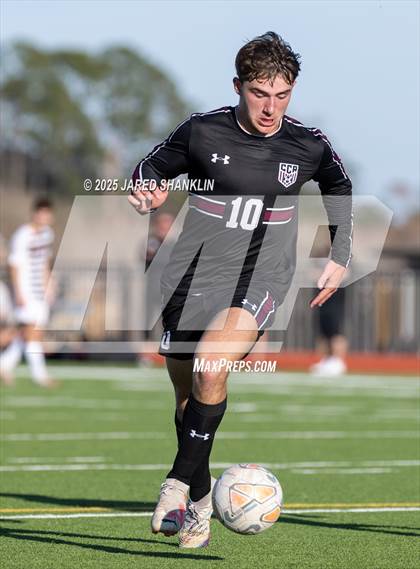 Thumbnail 2 in Covenant Christian Academy vs. Houma Christian (LHSAA Division IV Bi-District) photogallery.