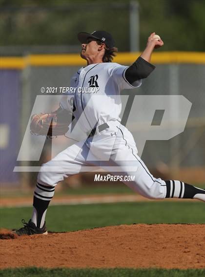 Thumbnail 3 in Taylorsville vs. Riverton (UHSAA 6A 2nd Round) photogallery.
