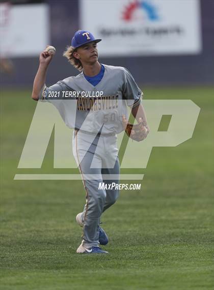 Thumbnail 3 in Taylorsville vs. Riverton (UHSAA 6A 2nd Round) photogallery.