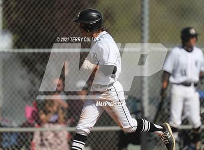 Thumbnail 2 in Taylorsville vs. Riverton (UHSAA 6A 2nd Round) photogallery.