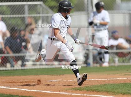 Thumbnail 3 in Taylorsville vs. Riverton (UHSAA 6A 2nd Round) photogallery.