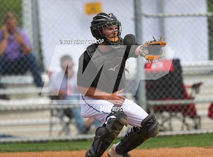 Thumbnail 3 in Taylorsville vs. Riverton (UHSAA 6A 2nd Round) photogallery.
