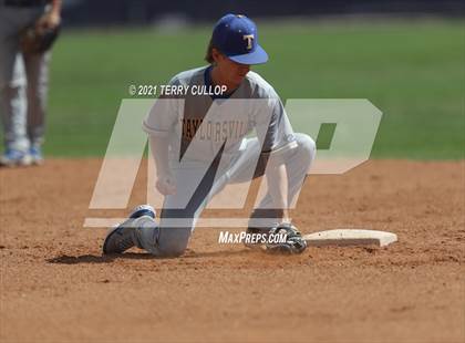 Thumbnail 3 in Taylorsville vs. Riverton (UHSAA 6A 2nd Round) photogallery.