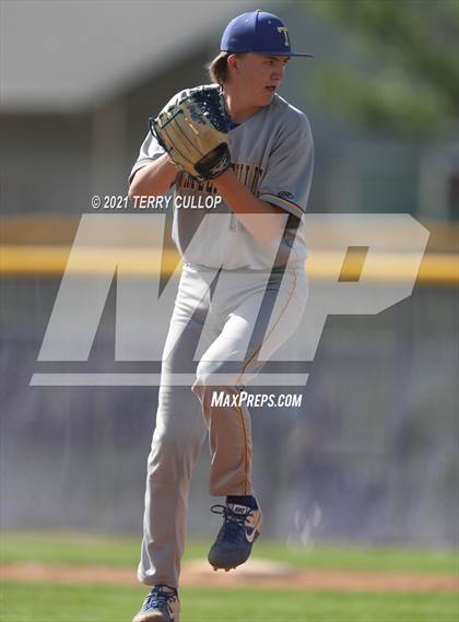 Thumbnail 3 in Taylorsville vs. Riverton (UHSAA 6A 2nd Round) photogallery.