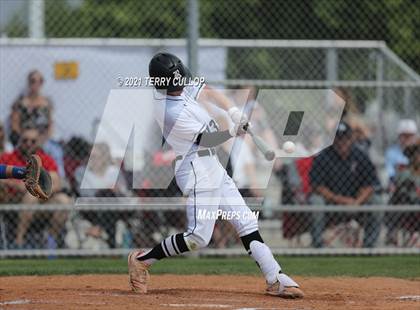 Thumbnail 2 in Taylorsville vs. Riverton (UHSAA 6A 2nd Round) photogallery.