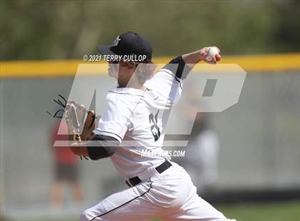 Thumbnail 3 in Taylorsville vs. Riverton (UHSAA 6A 2nd Round) photogallery.