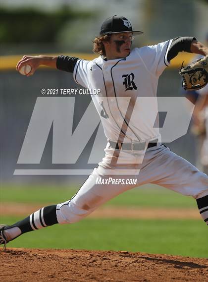 Thumbnail 3 in Taylorsville vs. Riverton (UHSAA 6A 2nd Round) photogallery.