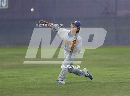 Thumbnail 1 in Taylorsville vs. Riverton (UHSAA 6A 2nd Round) photogallery.