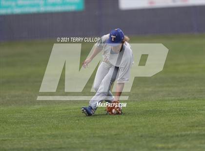 Thumbnail 3 in Taylorsville vs. Riverton (UHSAA 6A 2nd Round) photogallery.