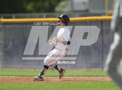 Thumbnail 1 in Taylorsville vs. Riverton (UHSAA 6A 2nd Round) photogallery.