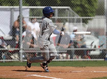Thumbnail 3 in Taylorsville vs. Riverton (UHSAA 6A 2nd Round) photogallery.