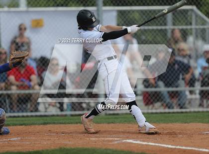 Thumbnail 1 in Taylorsville vs. Riverton (UHSAA 6A 2nd Round) photogallery.