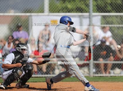 Thumbnail 3 in Taylorsville vs. Riverton (UHSAA 6A 2nd Round) photogallery.