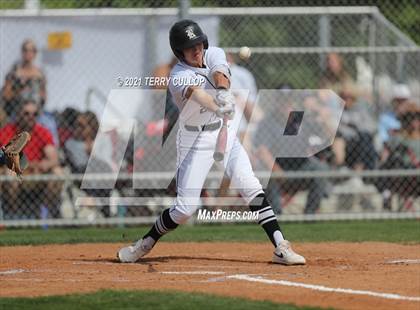 Thumbnail 3 in Taylorsville vs. Riverton (UHSAA 6A 2nd Round) photogallery.