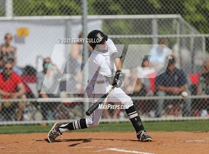 Thumbnail 3 in Taylorsville vs. Riverton (UHSAA 6A 2nd Round) photogallery.