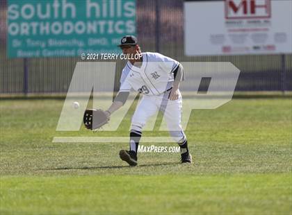 Thumbnail 3 in Taylorsville vs. Riverton (UHSAA 6A 2nd Round) photogallery.