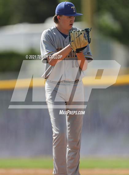 Thumbnail 3 in Taylorsville vs. Riverton (UHSAA 6A 2nd Round) photogallery.