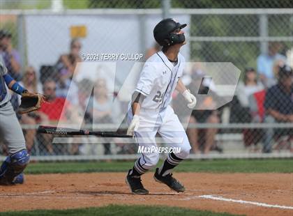 Thumbnail 2 in Taylorsville vs. Riverton (UHSAA 6A 2nd Round) photogallery.