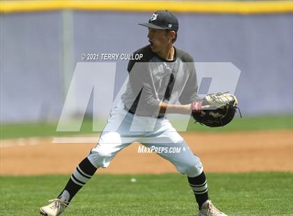 Thumbnail 1 in Taylorsville vs. Riverton (UHSAA 6A 2nd Round) photogallery.