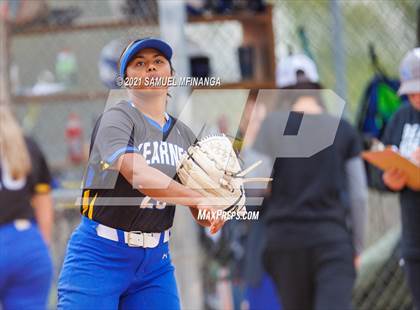 Thumbnail 2 in Kearney vs. Grand Island photogallery.