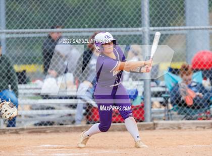 Thumbnail 2 in Kearney vs. Grand Island photogallery.
