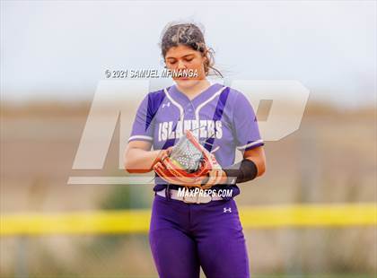 Thumbnail 3 in Kearney vs. Grand Island photogallery.