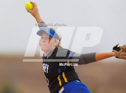 Thumbnail 1 in Kearney vs. Grand Island photogallery.